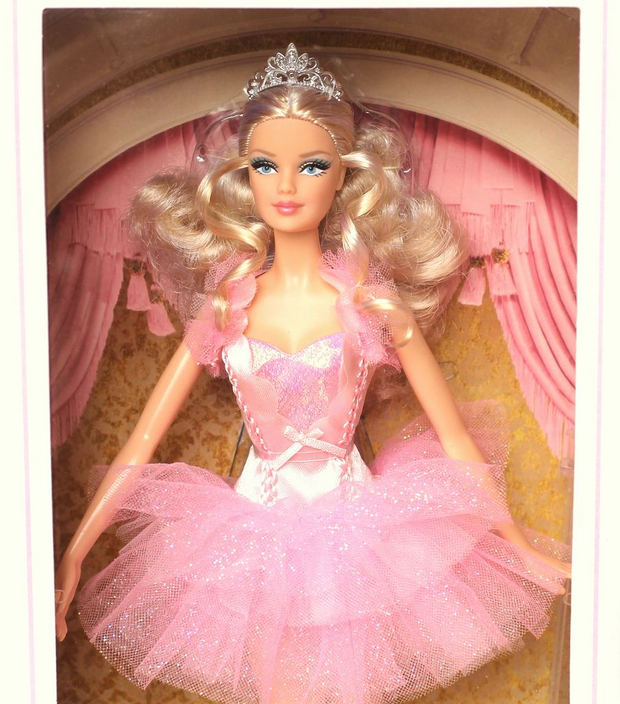2013-Ballet-Wishes-Barbie-Doll-007.jpg